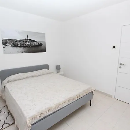 Stellina Apartment *