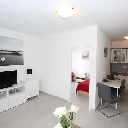 Apartment Stellina